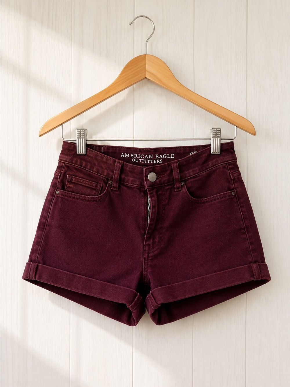 American Eagle Burgundy High Rise Cuffed Denim Shorts Size 6